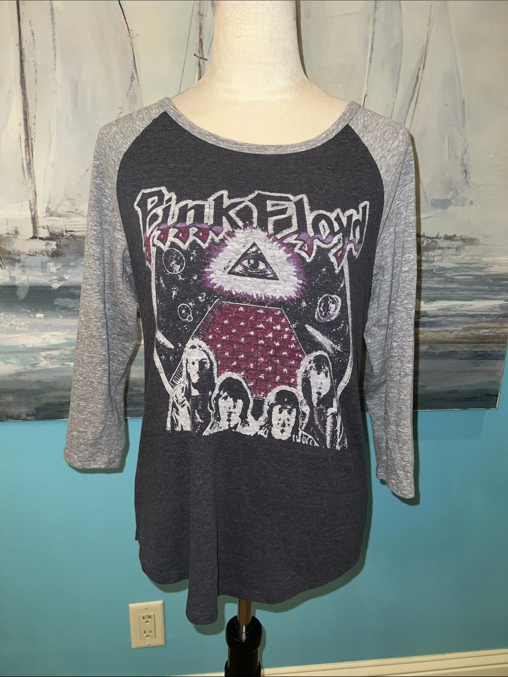 Lucky Brand Women’s Dark Gray & Light Gray Raglan Tee, Small